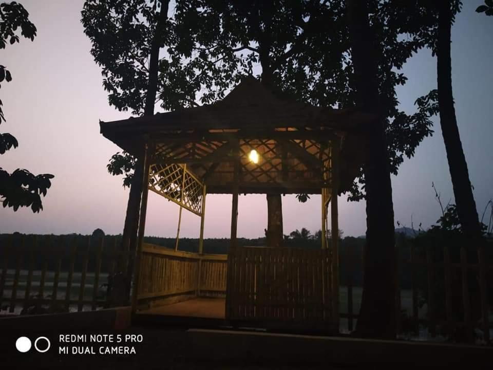 Sparrow Vale Resort Kotamangalam Экстерьер фото