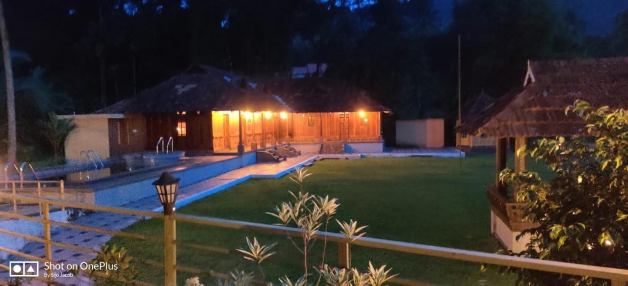 Sparrow Vale Resort Kotamangalam Экстерьер фото