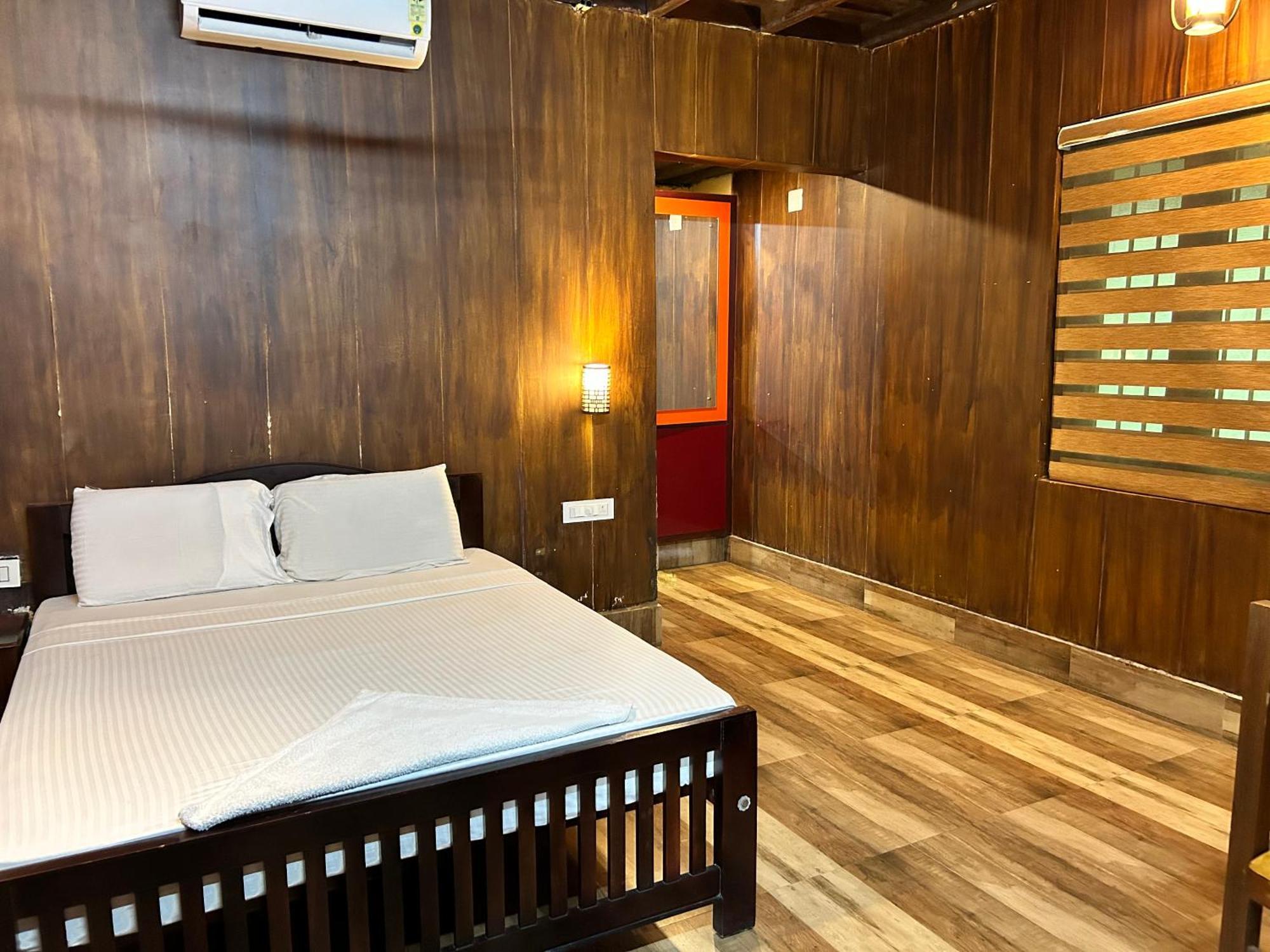 Sparrow Vale Resort Kotamangalam Номер фото